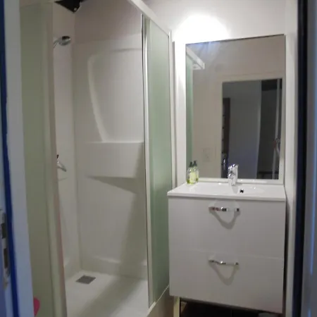 Logement Chez L'Habitant! Condéon Esterno foto